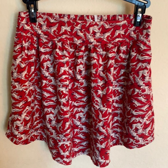 90’s Red Crane Print Sleeveless Button Down Top by Clio II